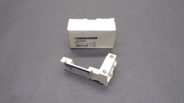 NEW TELEMECANIQUE LAD4BBVU SQUARE D CONTACTOR 039371