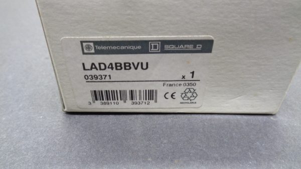 NEW TELEMECANIQUE LAD4BBVU SQUARE D CONTACTOR 039371 - Image 5