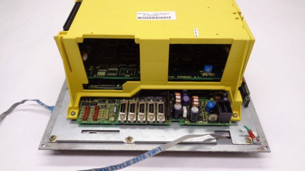 GE FANUC 210I-T A02B-0236-D651 21IT-MCU25284-001R100 21I-T OPERATOR INTERFACE - Image 4