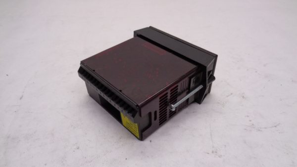 RED LION CONTROLS PAXLA0U0 CURRENT VOLT METER - Image 2