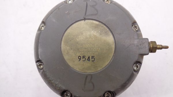 JOHNSON CONTROLS V-3000-1 PNEUMATIC ACTUATOR EXPOSED YOKE V-3754-1022 - Image 4