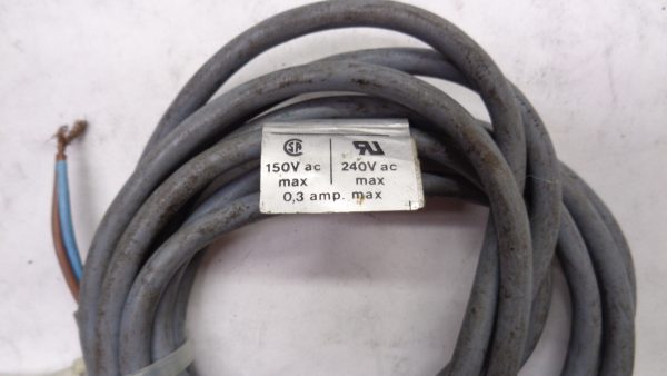 NEW TELEMECANIQUE XSA-A05020 PROXIMITY SENSOR - Image 4
