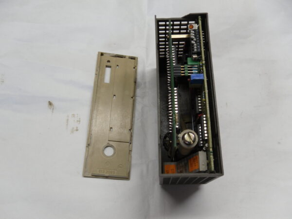 SIEMENS 6ES5 464-8MA21 SIMATIC S5 ANALOG INPUT MODULE *READ* - Image 3