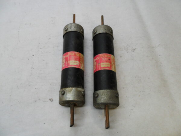 LOT OF 2 BUSSMANN FRS-R 125 TIME-DELAY FUSE 600V FRS-R-125