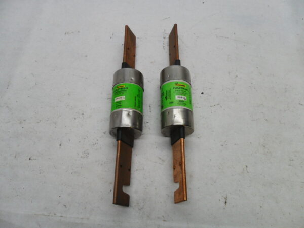 LOT OF 2 FUSETRON FRS-R-150 TIME DELAY FUSE 150A 600VAC