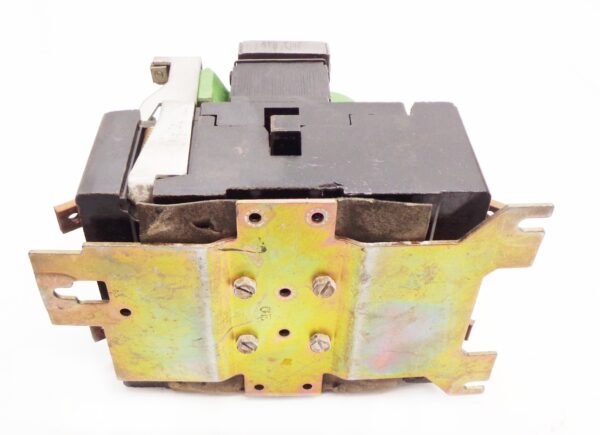 GE GENERAL ELECTRIC CR105M000AAC CONTACTOR, SIZE 3, 115V60Hz 95V50Hz - Image 3