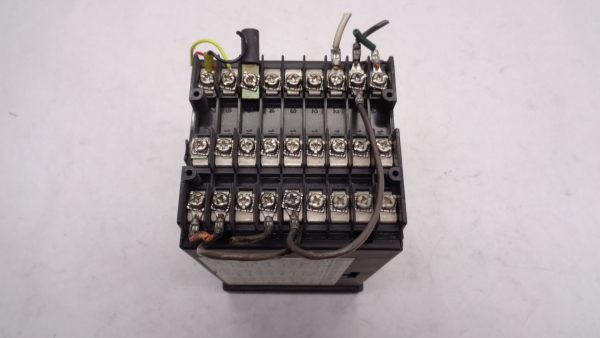 HONEYWELL DC300K-E-000-20-000D-0 DIGITAL CONTROLLER UDC3000 VERSA-PRO - Image 3
