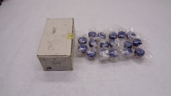 BOX OF 17 NEW CONTROLS AND SWITCHGEAR RB2-BVL06 BLUE PILOT LIGHT