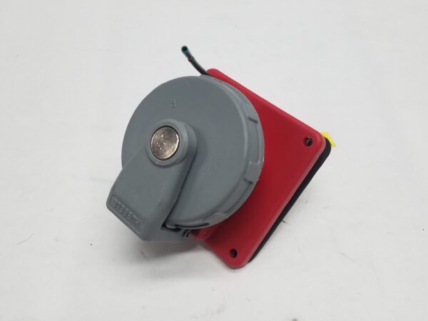 NEW HUBBELL HBL420R7W PIN AND SLEEVE RECEPTACLE, WATERTIGHT 20A 480VAC - Image 3