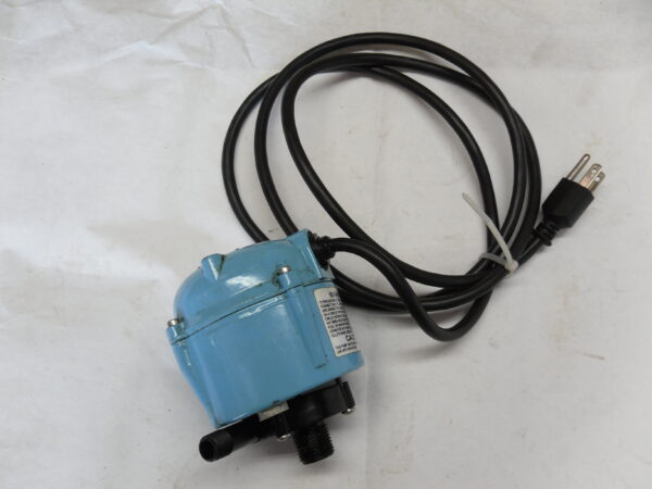 LITTLE GIANT 501203 SUBMERSIBLE PUMP 115V 60HZ 1.1A 1 PH **SEE PICS/READ** - Image 3