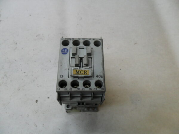 LOT OF 5 ALLEN BRADLEY 700-CF400* /A CONTACTOR 110-120V 50/60HZ - Image 2