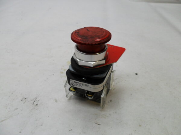 ALLEN BRADLEY 800T-FXT6A5 /T EMERGENCY STOP BUTTON W/ (2) 800T-XD4 /E