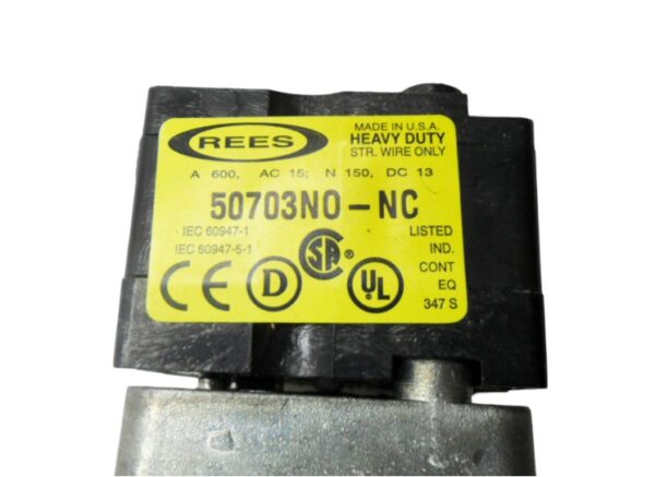 REES 40102-104 PUSH BUTTON OPERATOR YELLOW W/ 50703N0-NC CONTACT BLOCK - Image 4