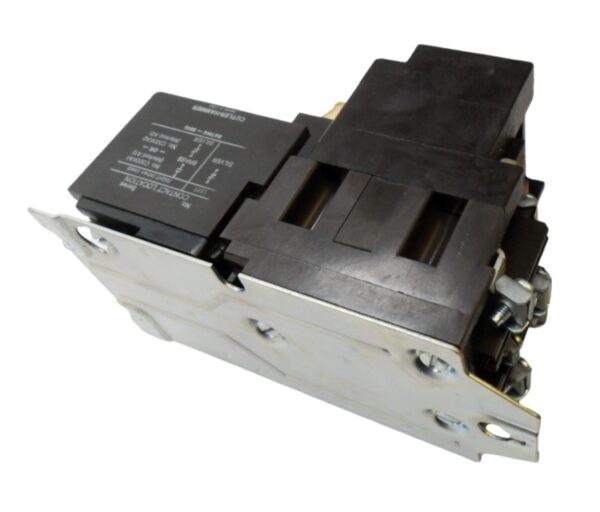 CUTLER HAMMER A10CN0 /A1 CONTACTOR W/ C320KB1 /A2 W/ (2) C320KA1 W/ 1887-1 - Image 4