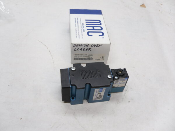 NEW MAC 6311D-000-PM-111DA SOLENOID VALVE W/ PME-111DABE COIL