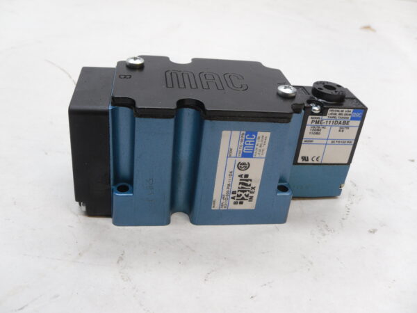 NEW MAC 6311D-000-PM-111DA SOLENOID VALVE W/ PME-111DABE COIL - Image 2