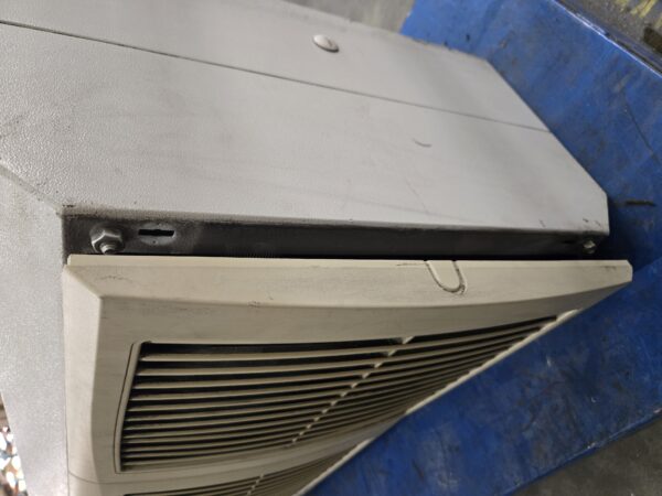 RITTAL SK 3332540 AIR CONDITIONING UNIT 13477 BTU 3 PHASE 400-460 VAC 50/60 HZ - Image 4