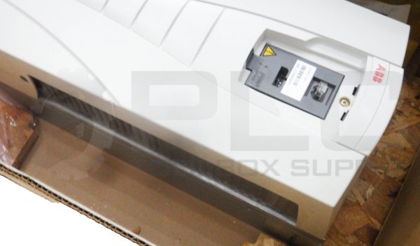 NEW ABB ACS550-U1-038A-4 AC DRIVE W/ USER MANUAL W/ 3AUA0000011667 REV.A - Image 3