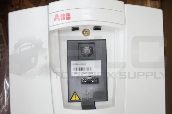 NEW ABB ACS550-U1-038A-4 AC DRIVE W/ USER MANUAL W/ 3AUA0000011667 REV.A - Image 4