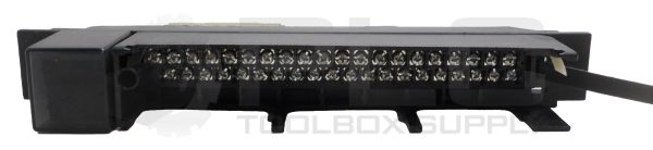 GE FANUC IC697MDL350 OUTPUT MODULE 120VAC 0.5A - Image 2