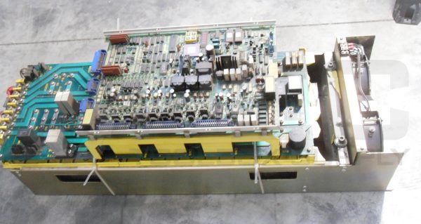 FANUC A06B-6059-H215 AC SPINDLE SERVO UNIT *READ* - Image 5