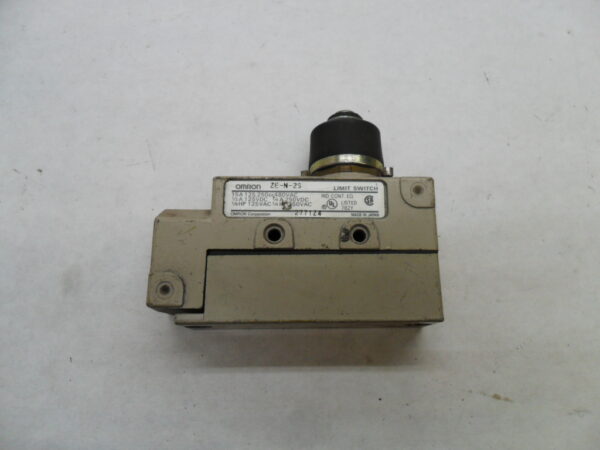 OMRON ZE-N-2S LIMIT SWITCH 15A 125/480VAC