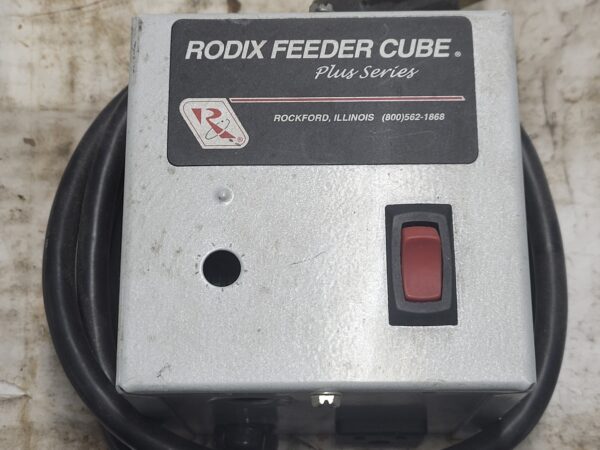 RODIX FC-40 FEEDER CUBE 21665 121-880 120VAC 50/60HZ 15A *PARTS ONLY* - Image 3