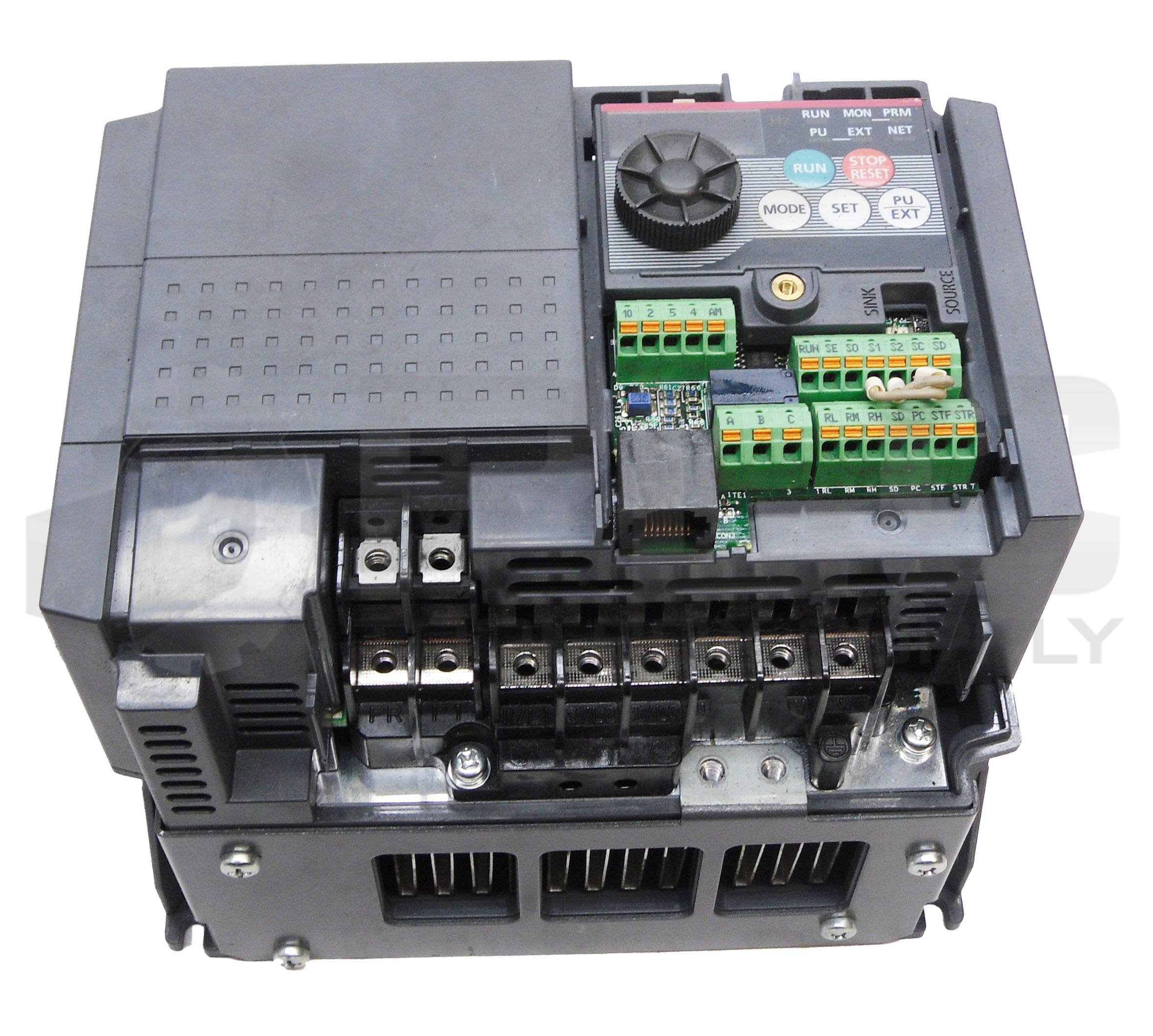 thumbnail image 2 of MITSUBISHI ELECTRIC FR-D720-0.4K Inverter - Three-phase 200V, 0.4kW Motor Capacity, Industrial Drive 2 of 9