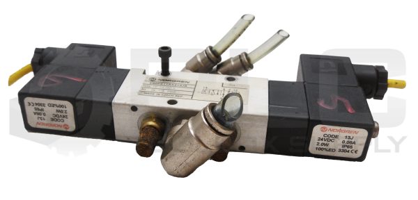 NORGREN V60P511AA313JB PNEUMATIC SOLENOID VALVE W/ (2) 13J COIL - Image 2