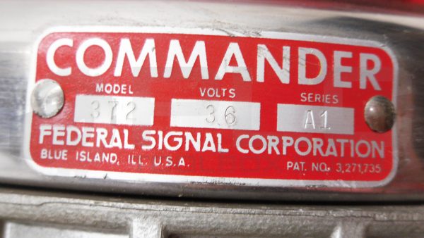 FEDERAL SIGNAL 372 /A1 COMMANDER STROBE LIGHT RED 36V - Image 4