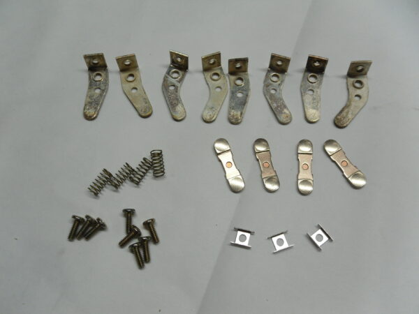 NEW WESTINGHOUSE 373B331G09 CONTACT KIT SIZE 1 3 POLE TYPE A *COMES AS PICTURED* - Image 2
