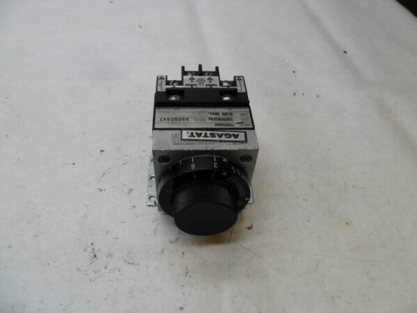 AGASTAT 7022AH TIMING RELAY 120V 60HZ 3-30MIN