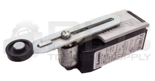 NEW LOVATO KM F1 D02 LIMIT SWITCH KMF1D02