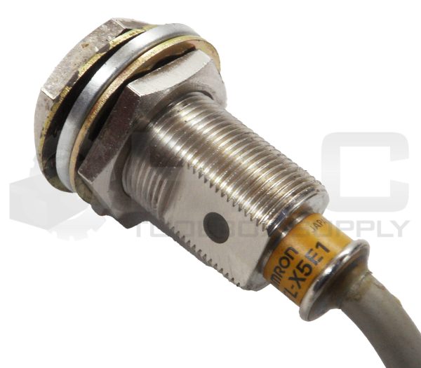 OMRON TL-X5E1 PROXIMITY SWITCH 10-40VDC 3/4" THREAD W/ 18" CABLE - Image 4