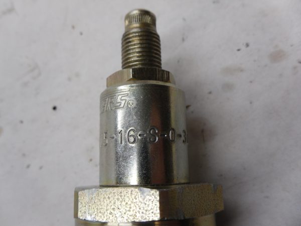 NEW VICKERS RV5-16-S-0-30 CARTRIDGE RELIEF VALVE - Image 6