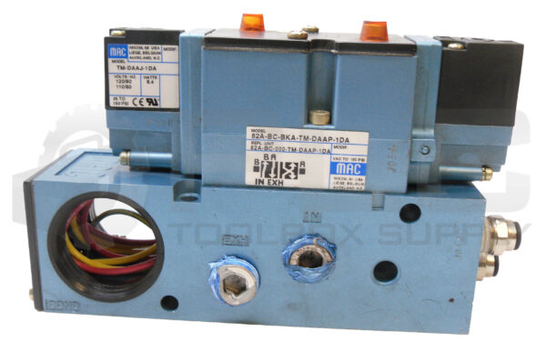 MAC VALVES 82A-BC-BKA-TM-DAAP-1DA SOLENOID VALVE W/ (2) TM-DAAJ-1DA COIL - Image 2