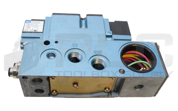 MAC VALVES 82A-BC-BKA-TM-DAAP-1DA SOLENOID VALVE W/ (2) TM-DAAJ-1DA COIL - Image 5