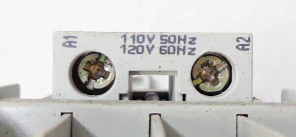 ALLEN BRADLEY 100-C09*10 /A CONTACTOR 600VAC 25A 110-120V 50/60HZ(QUANTITY) - Image 5
