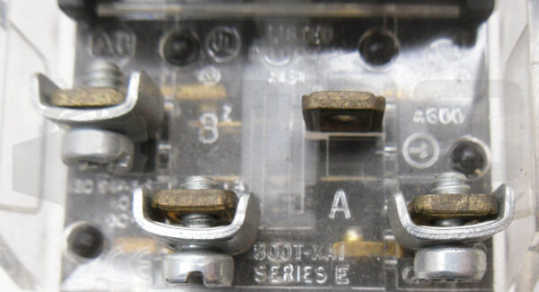 NEW ALLEN BRADLEY 800T-FXP16RA1 /T PUSH BUTTON W/ 800T-N326 /A COIL **READ** - Image 4