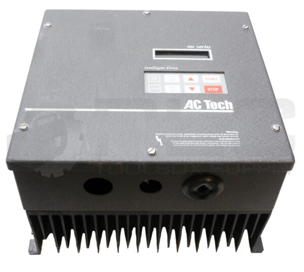 LENZE M1250C AC INVERTER DRIVE 5HP 200-240V 50/60HZ 3PH 20/17.7