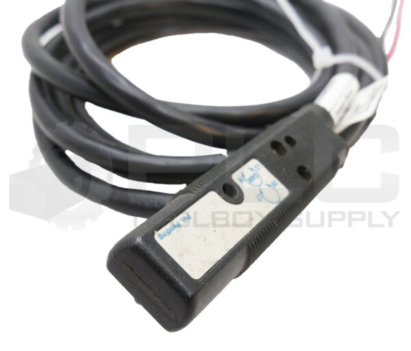CUTLER HAMMER 12100R6517 PHOTOELECTRIC SENSOR 10-30VDC - Image 3