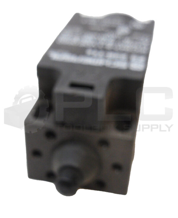 LOT OF 2 SCHMERSAL ZS 236-11Z LIMIT SWITCH 230VAC 4A - Image 4