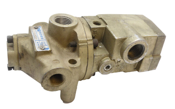 ROSS CONTROLS 2174B3001 DIRECTIONAL CONTROL VALVE 2-10BAR - Image 5