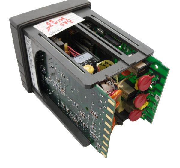 HONEYWELL DC300E-E-000-20-0A00-0 TEMPERATURE CONTROLLER *PARTS ONLY* - Image 6