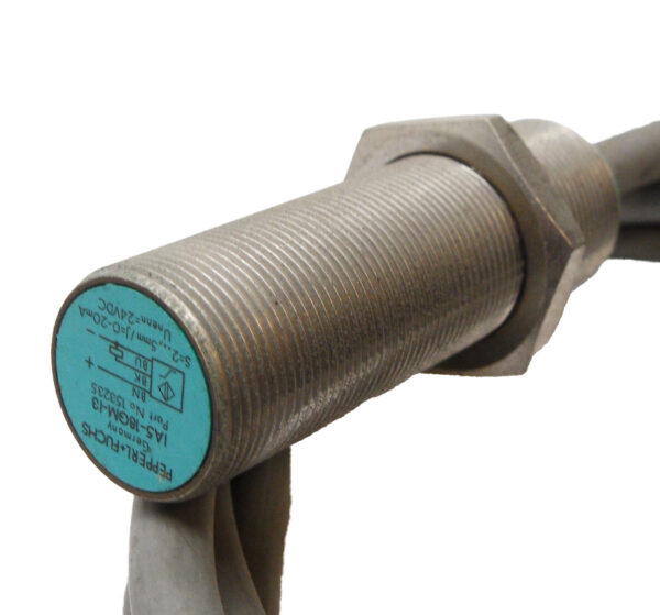 PEPPERL + FUCHS IA5-18GM-I3 PROXIMITY SENSOR 24VDC 15323S - Image 4