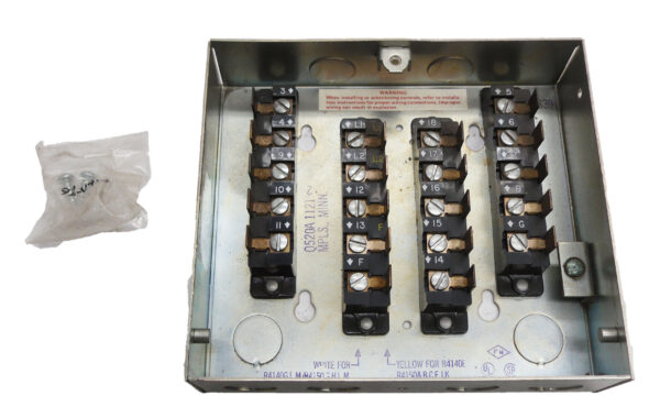 NEW HONEYWELL Q520A 1121 SUB BASE 4 SIDED 20 TERMINALS - Image 7