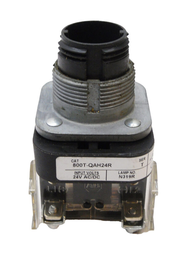ALLEN BRADLEY 800T-QAH24R /T PUSH BUTTON W/ 800T-XA /D CONTACT BLOCK *READ*
