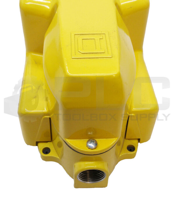 NEW SQUARE D 9002AW117 /C FOOT SWITCH 600V AC/DC *READ* - Image 5