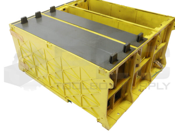 FANUC A02B-0200-B503 CONTROL CHASSIS 6 SLOT A20B-2000-0650/01A - Image 3