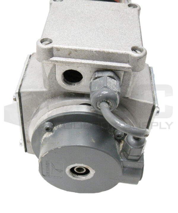 LENZE 13.120.65.1.2.6 SERVO MOTOR 15003186 , 01210368 W/ ENCODER - Image 2